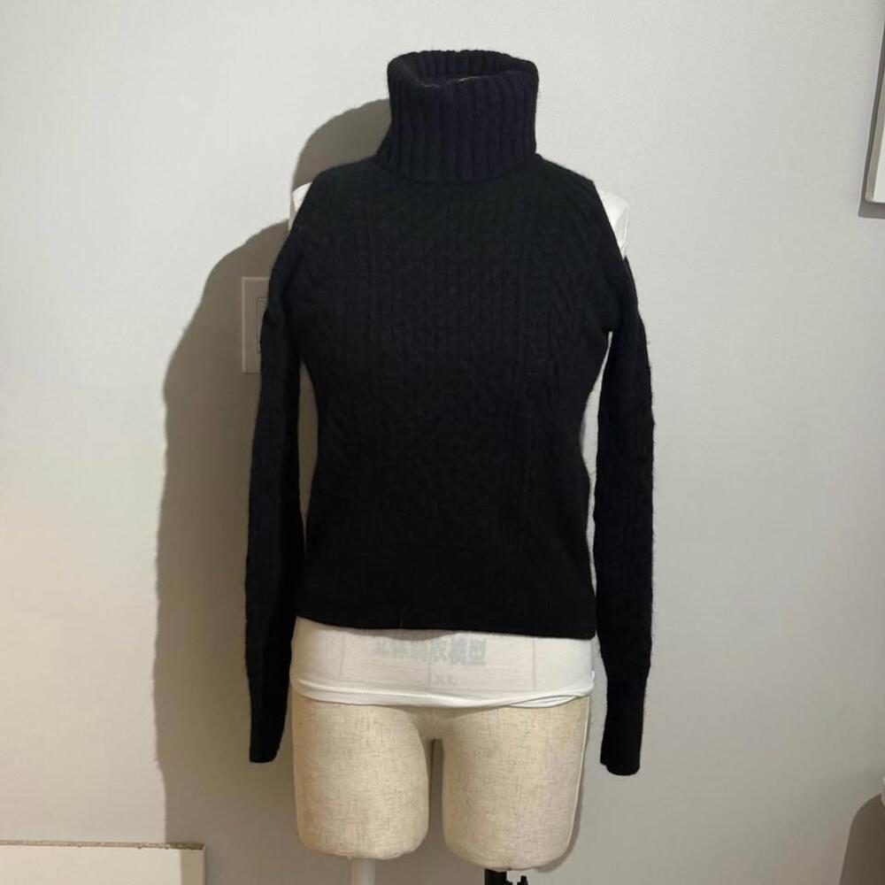 Theory Cold Shoulder 69% Wool Sweater Cable Knit Black Women's‎ Size S